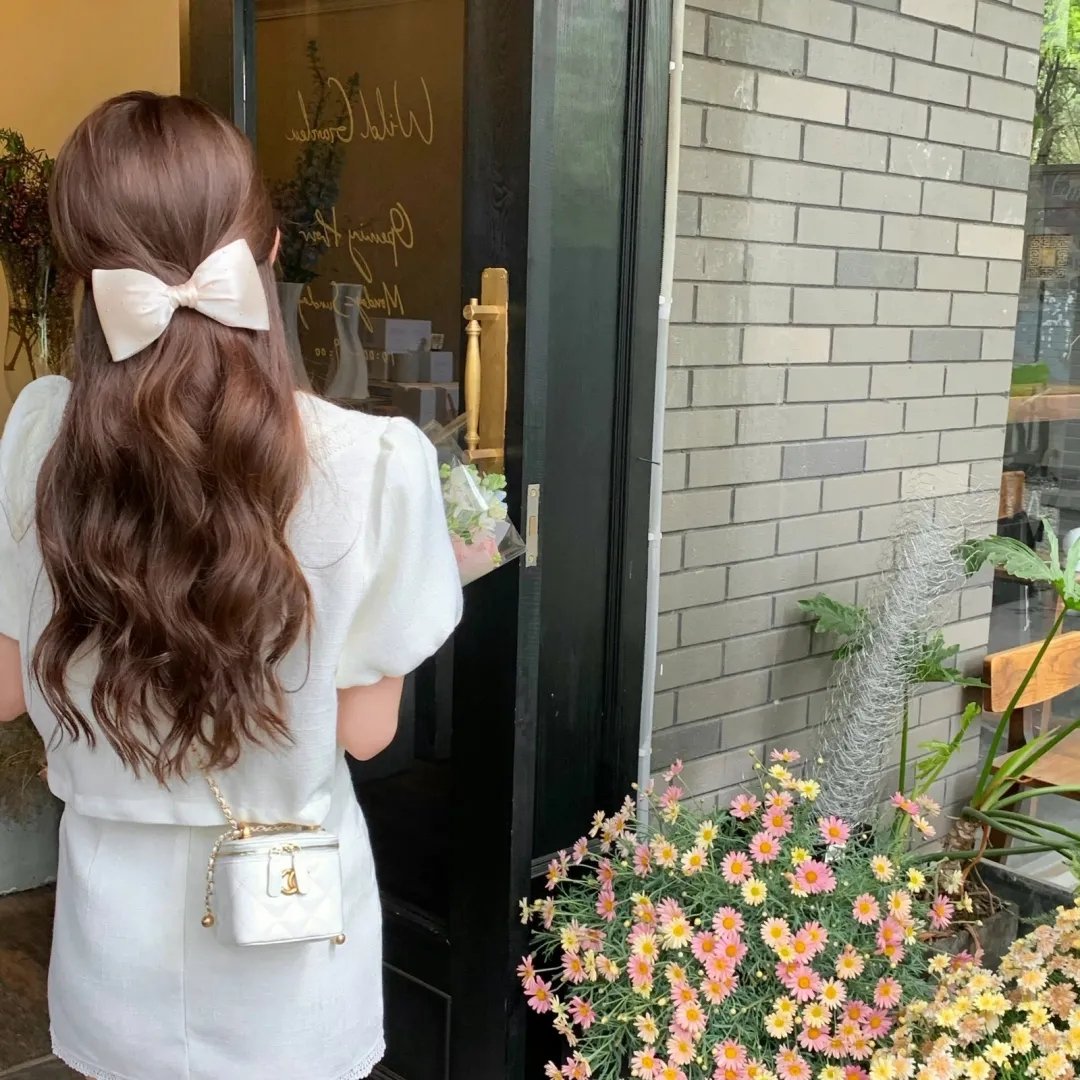 检事和女先生
